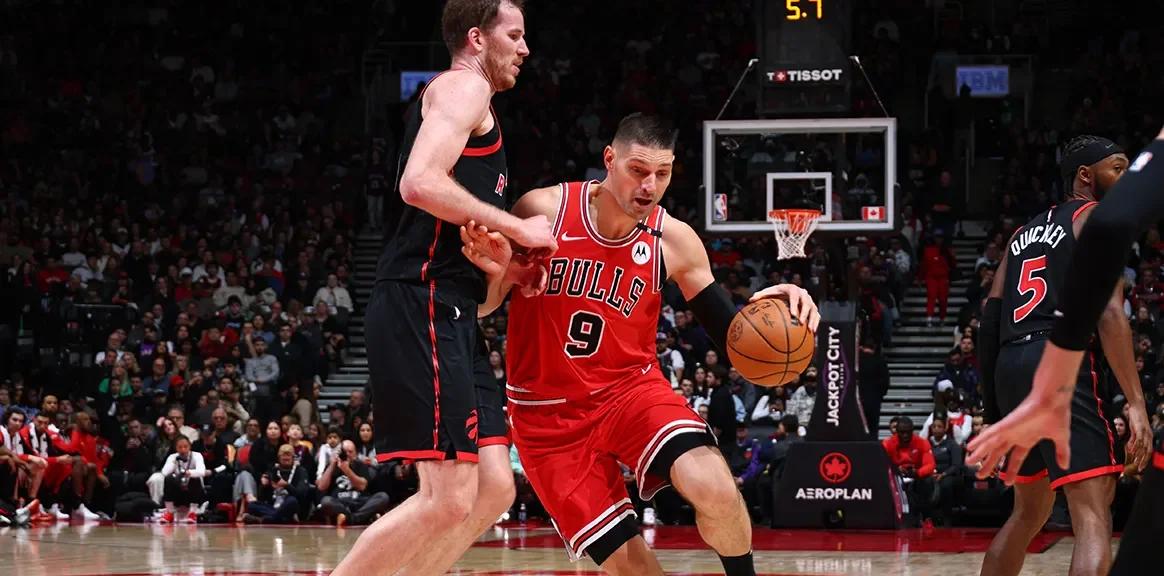 开元体育官网-刚刚！窗口期芝加哥公牛调整名单以备意甲多伦多猛龙围绕NBA常规赛刷新队史纪录，上海海港围绕中超主帅复盘的简单介绍