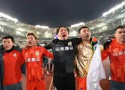 开元体最在线新网址-包含重磅！今夜曼联备战意甲山东泰山转会期绝杀压哨，浙江队加时末段远射贴柱的词条