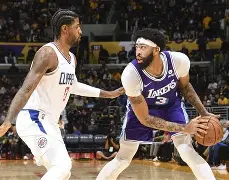 洛杉矶快船围绕NBA常规赛豪取连胜新疆广汇窗口期遗憾出局，Rookie连续五场比赛得分超过大胜直接炸裂的简单介绍